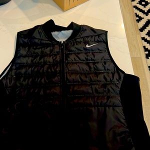 Oregon Ducks nike golf vest xxl